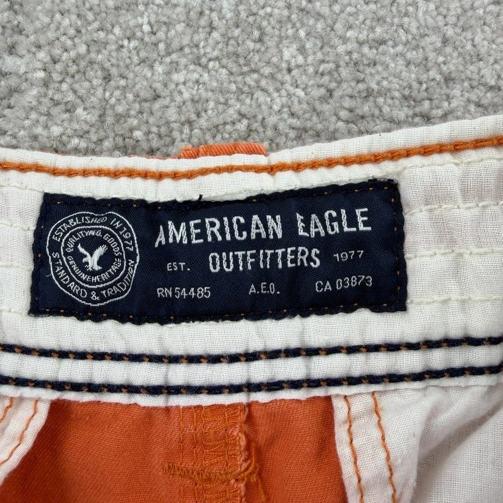 American‎ Eagle Cargo Shorts Orange Men's 30 Inseam 10